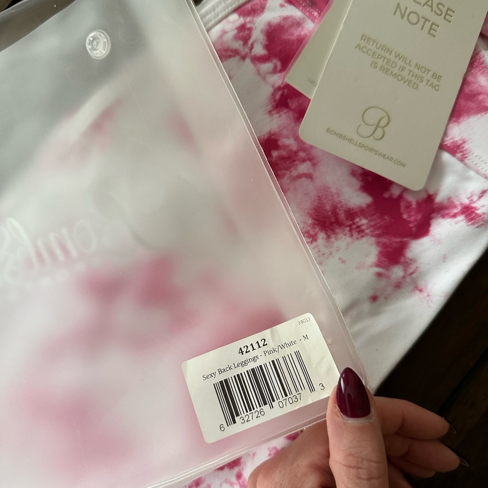 Bombshell Sportswear Pink/White Tie-Dye Sexy Back Leggings & Cross My Heart Bra - Picture 13 of 15